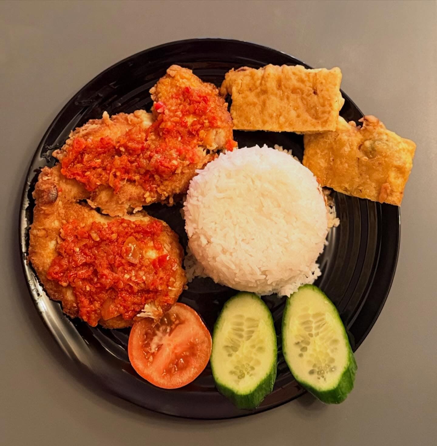 Ayam geprek at Indonesian Cafe